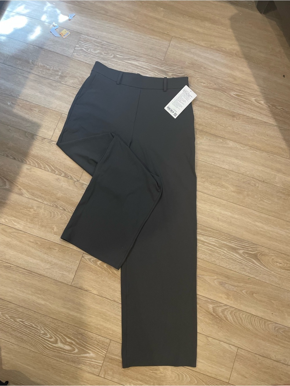 Lululemon women’s grey Daydrift Dress Pants - Tailored Straight